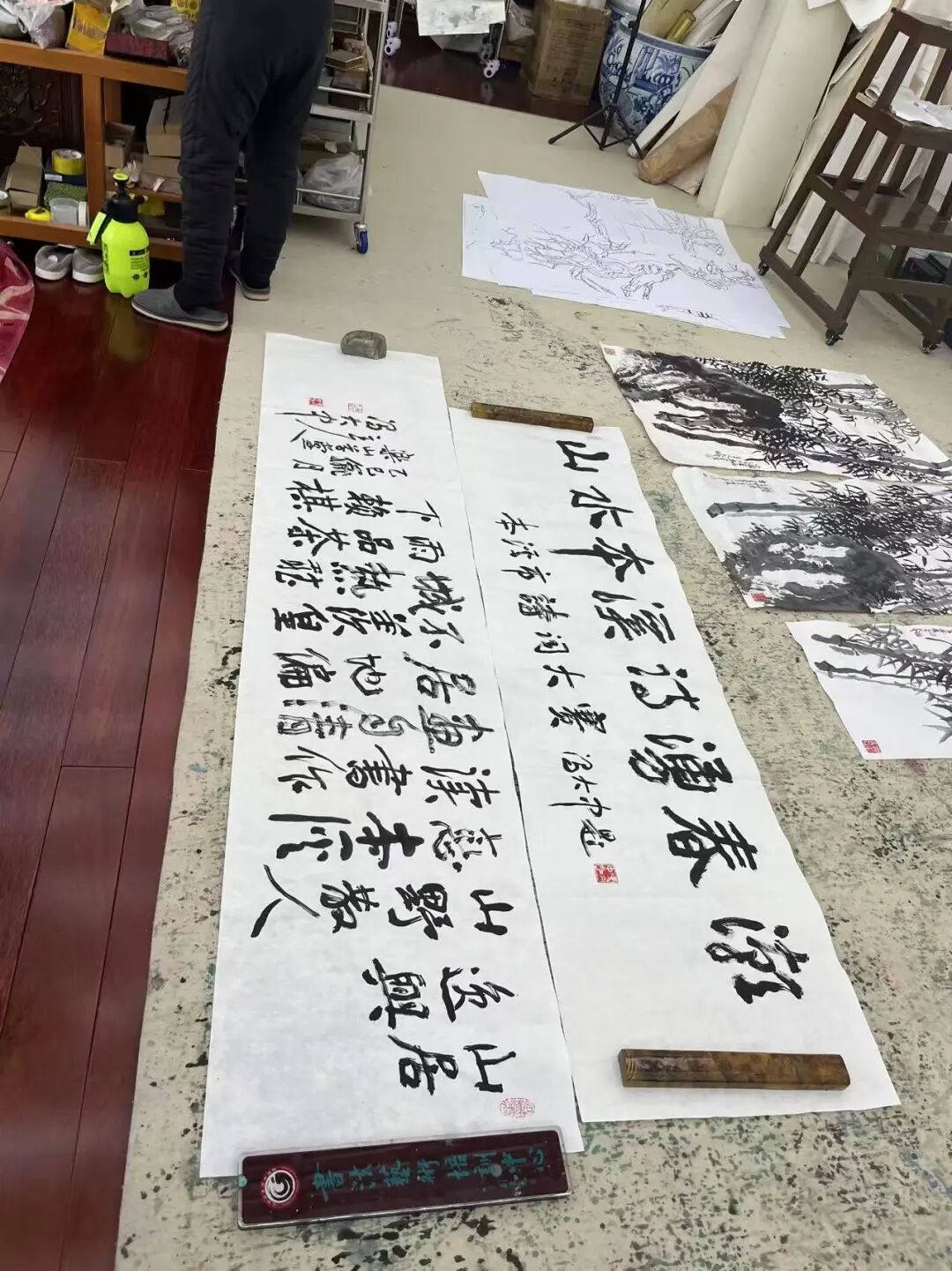 图片[6]-【同一座城，同一个家！One city,one family】“翰墨迎春 丹青寄情”市文联走访慰问名誉主席冯大中先生-东北文化产业网