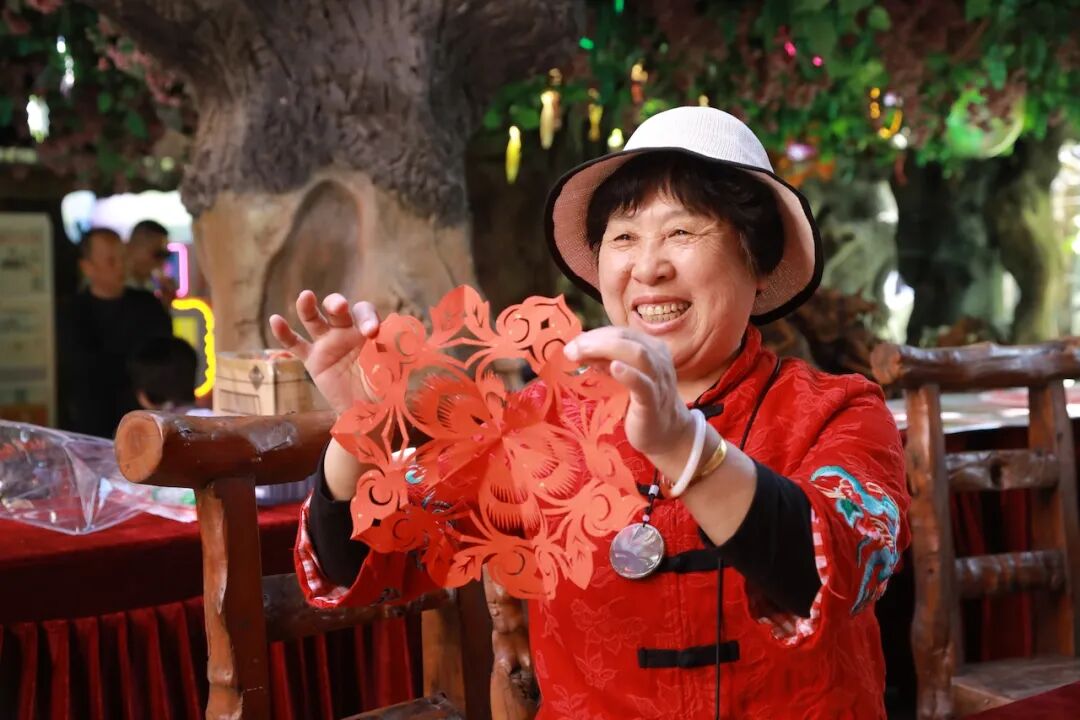 图片[22]-非遗焕新入山水 文旅相融醉游人——辽宁非遗走进小市一庄点亮假日文旅市场-东北文化产业网