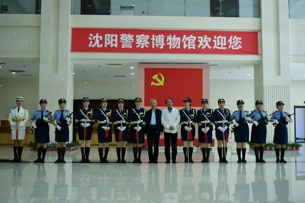 图片[14]-镂刻在警徽上的使命与誓言——记国防教育女子仪仗队参观学习之感-东北文化产业网